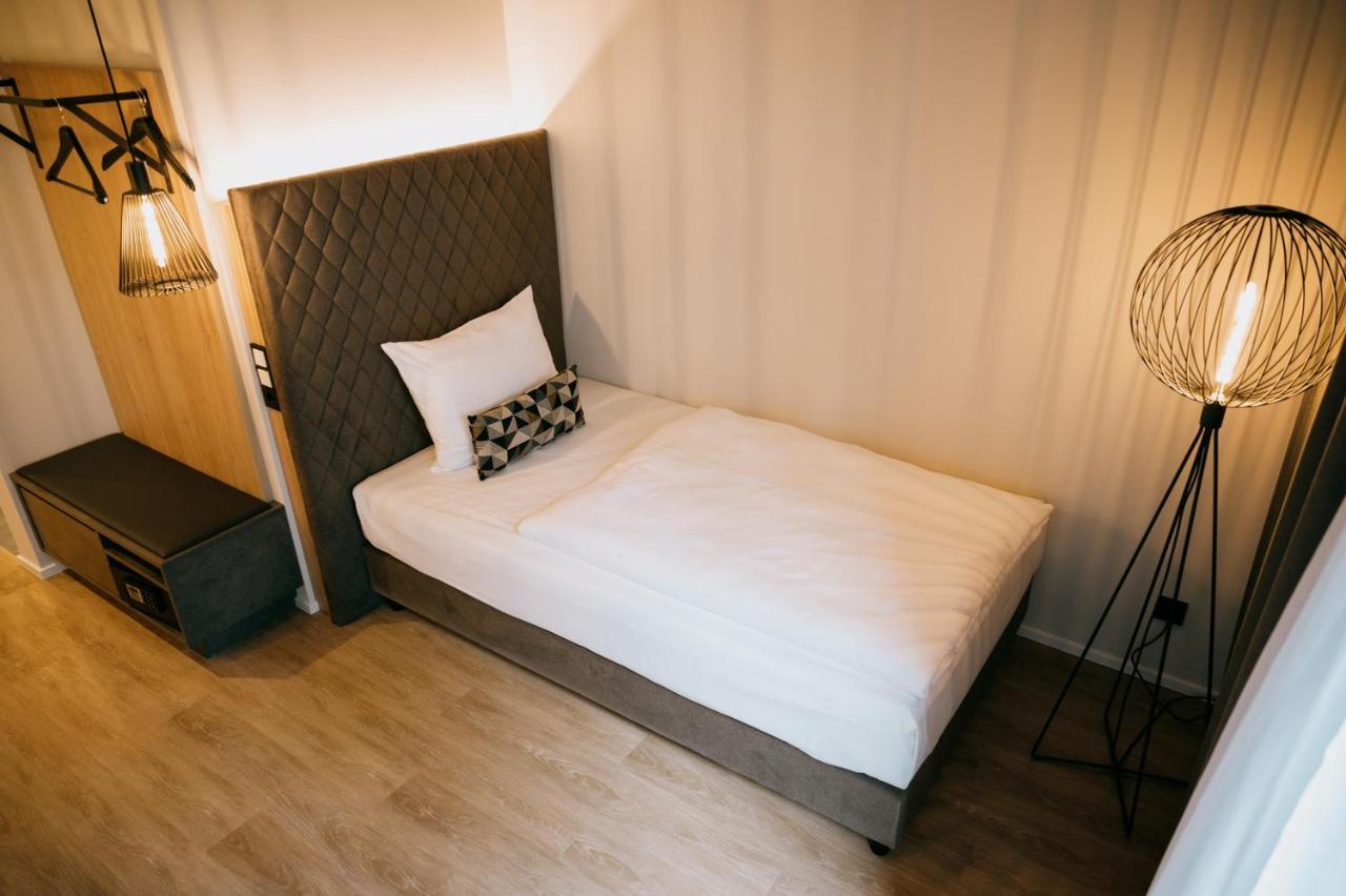 Loom Hotel & Skybar آيسلينغن المظهر الخارجي الصورة